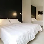 3B Apartment - 19 Rue Des Etats Unis